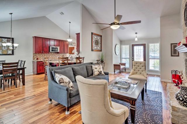 Austin Area Home w/ Large Private Yard & Deck