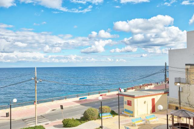 119/4 - Sea View Apartment - 3 bedrooms