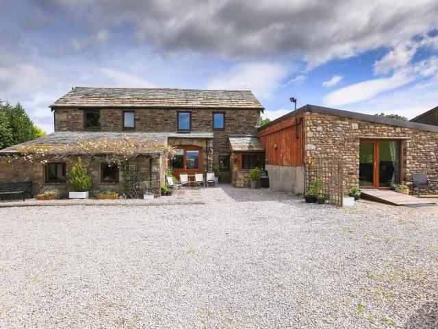 Knott Lodge