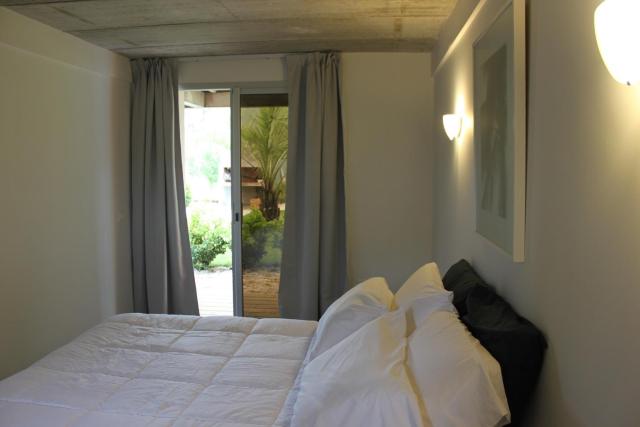 Undarius Hotel (exclusively gay men)