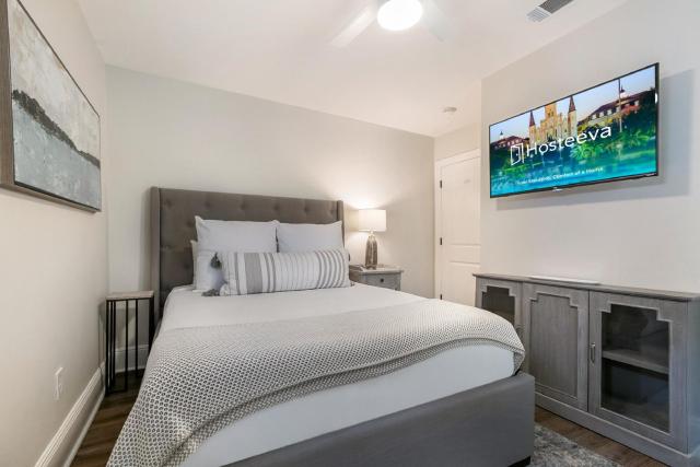 Urban Retreat Near French Quarter