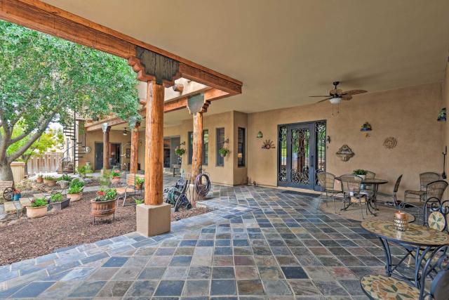 Sonoran Retreat w/ Hot Tub < 3 Mi to Sloan Park