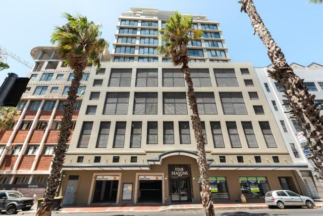 Four Seasons Apartments