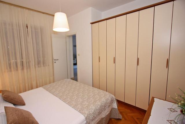 Apartments Irena