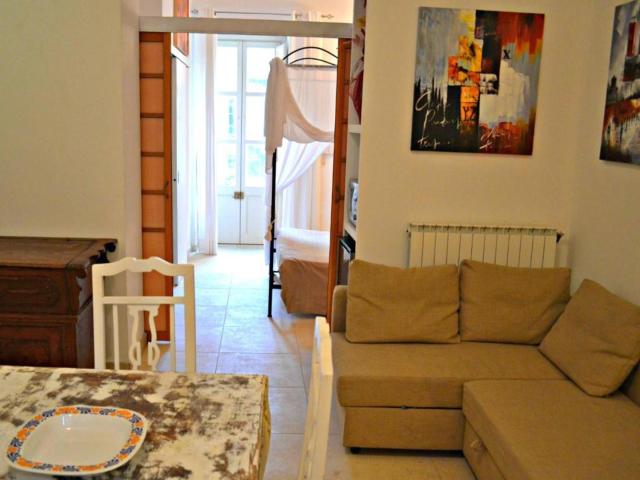 Home Castrofilippo