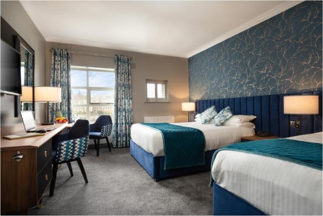 Riverside Park Hotel