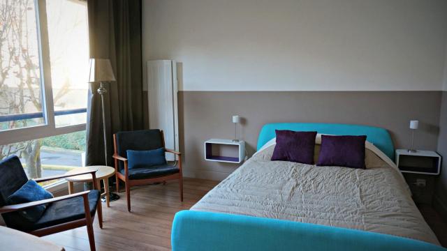 Little Suite - Constance