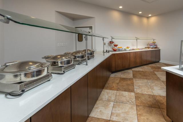 Holiday Inn & Suites Memphis - Wolfchase Galleria by IHG