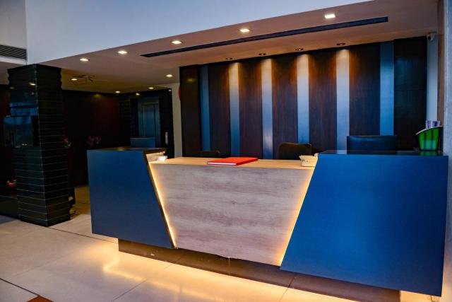 Veronica Hotel