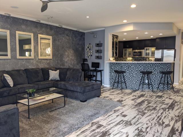 *NEW* Lux Scottsdale Home with Pool, Hot Tub, and Gym