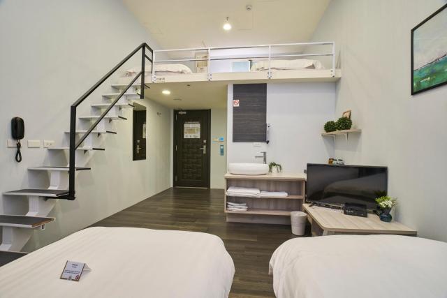 Place‧X Hotel