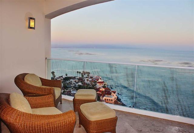Rosarito Beach Condo - Large Patio with Ocean Views!