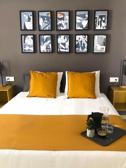 Apartamentos Élite - Art Collection - Pablo