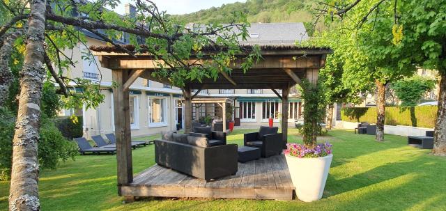 Le Castelet Sancy - Jardin & Spa