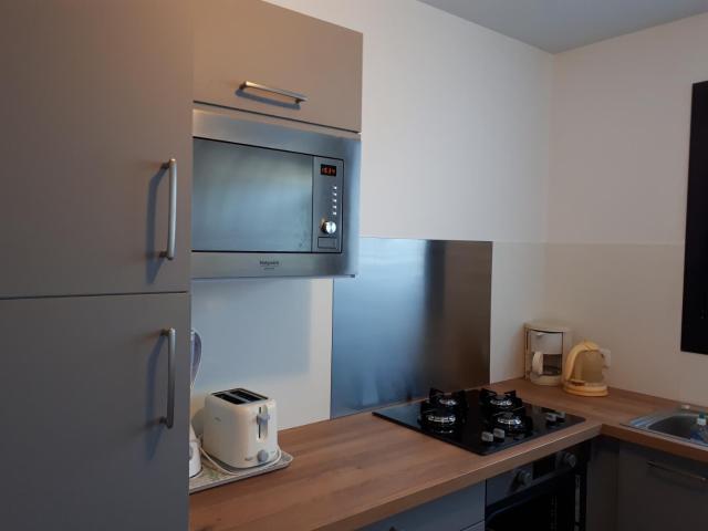 Résidence La Garenne à La Grande Plage, vue mer, piscine et parking privé, 6 personnes