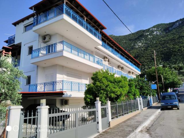 Hotel Dellis