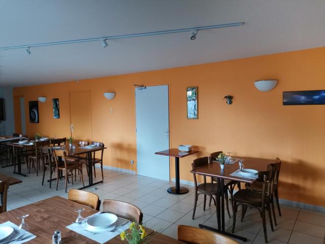 Hôtel Bar des Arènes