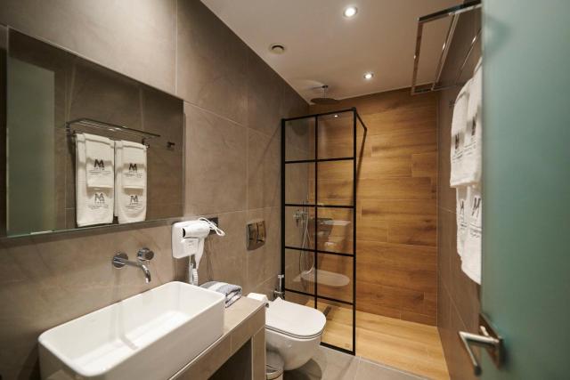 The New Meni Hotel