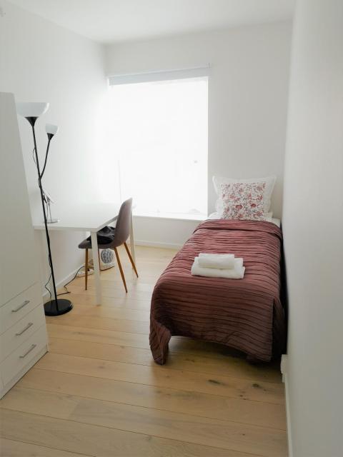 Ana's Bed & Kitchen