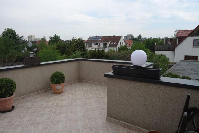Ferienwohnung ca 110 qm zzgl 17 qm Terrasse