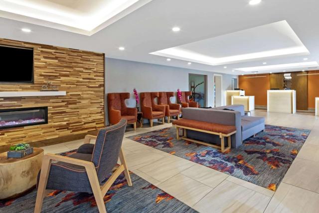 La Quinta by Wyndham San Francisco Airport North - Free Airport Shuttle
