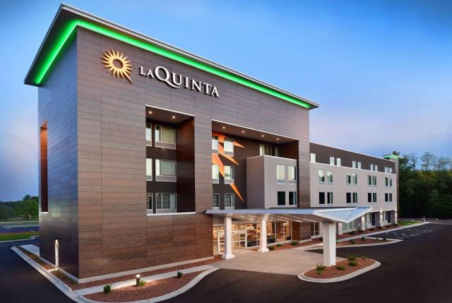 La Quinta Inn & Suites by Wyndham Wisconsin Dells- Lake Delton
