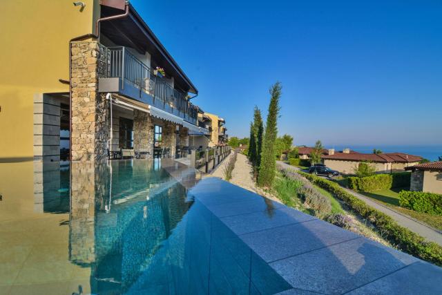 Hotel Boutique by BlackSeaRama Golf, Small Luxury Hotels of the World