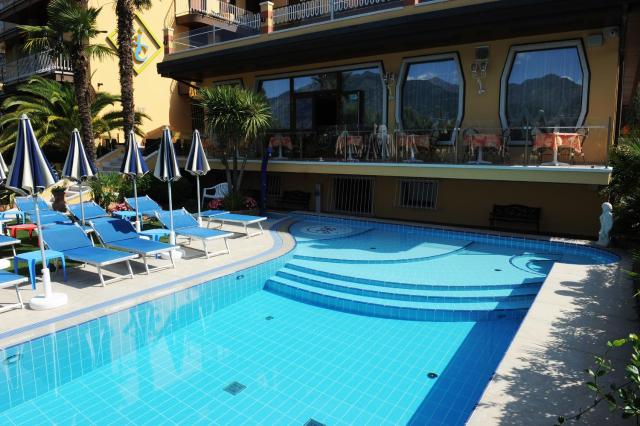 Hotel Cristallo