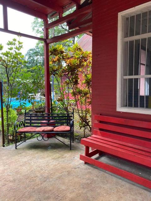CASA PARA VACACIONAR ANTIGUA TIPO VINTAGe