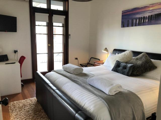 Fairway Manor Accomodation