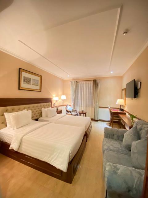 Central Hotel & Residences Swimming Pool