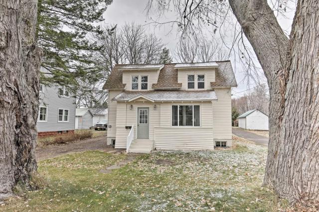 Walk to Lake Superior: Ontonagon Home w/ Fire Pit!