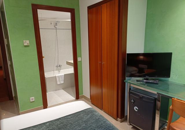 Hotel Iris