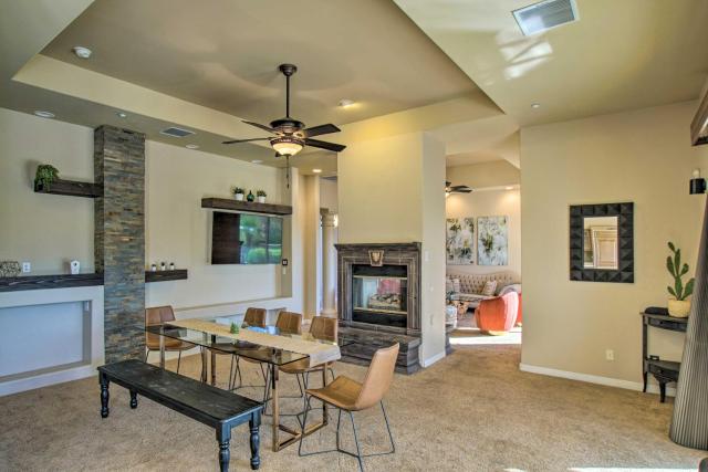 Mtn View! Group-Friendly Getaway in Fountain Hills