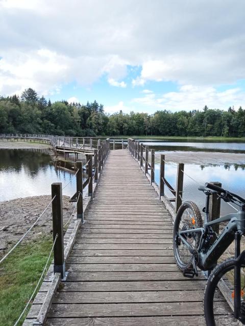Le Gite des Deux Lacs Settons