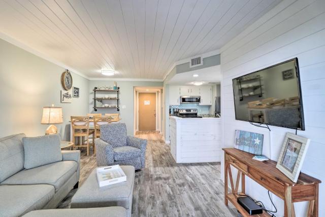Fernandina Beach Condo w/ Pool & Beach Access!