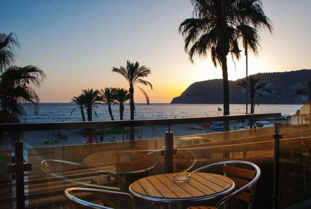H Boutique la Caleta bay