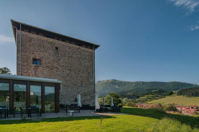 Hotel Boutique Torre Zumeltzegi