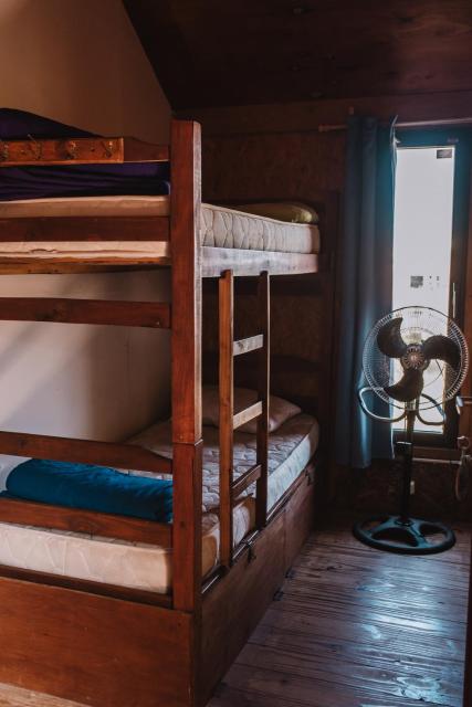 Mar de Fondo Hostel