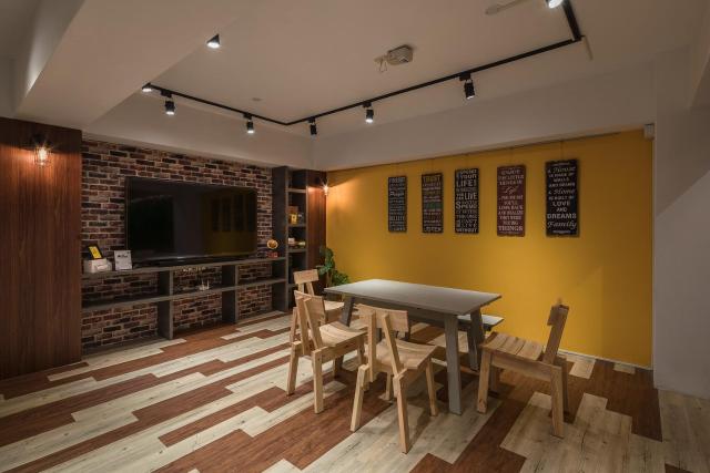 Owl Hostel 貓頭鷹旅店