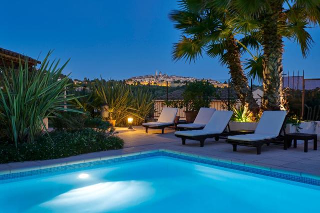 Hôtel La Grande Bastide - Teritoria