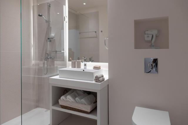 Gallery Suites & Residences Piraeus