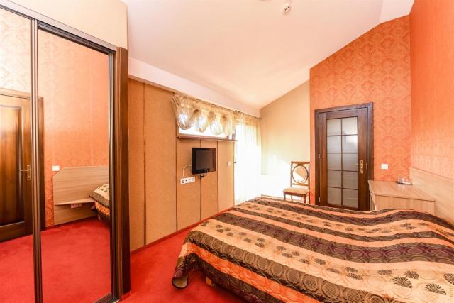 Villa Regina - Apartment Complex Resort in Šventoji