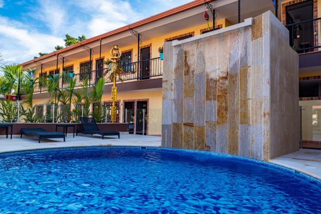Hotel Vanguardia Natural