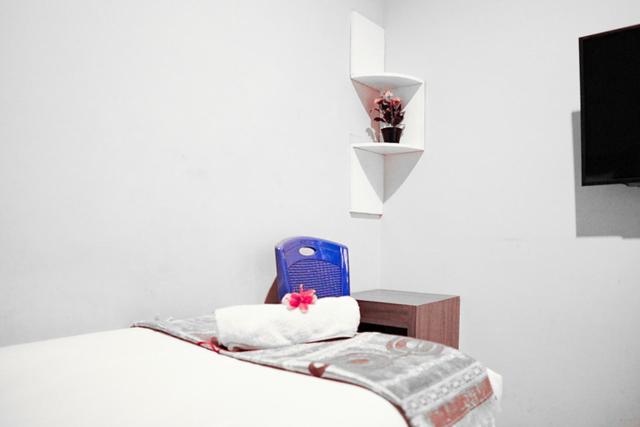 Audah Syariah Residence Mitra RedDoorz