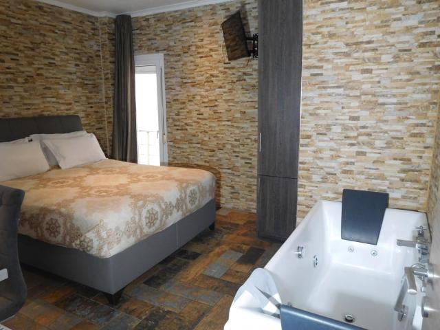 Luxury Living Apartments and Spa