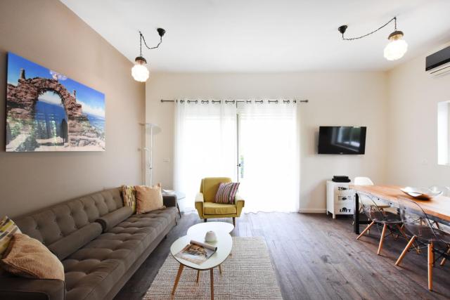 Salvador 3BR near Hilton Beach by HolyGuest