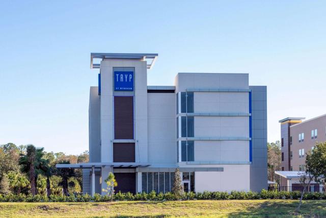 TRYP by Wyndham Orlando