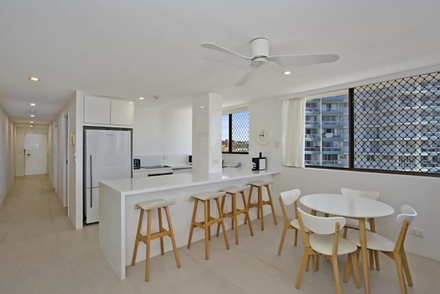 Aries Holiday Apartments