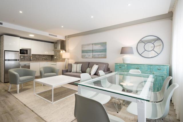 Puerto de Málaga Premium 3 Bedrooms Apartment